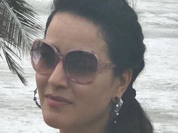खुलासा: नेपाल में है गुरमीत राम रहीम की हनीप्रीत इंसां, बार-बार बदल रही है लोकेशन खुलासा: नेपाल में है गुरमीत राम रहीम की हनीप्रीत इंसां, बार-बार बदल रही है लोकेशन