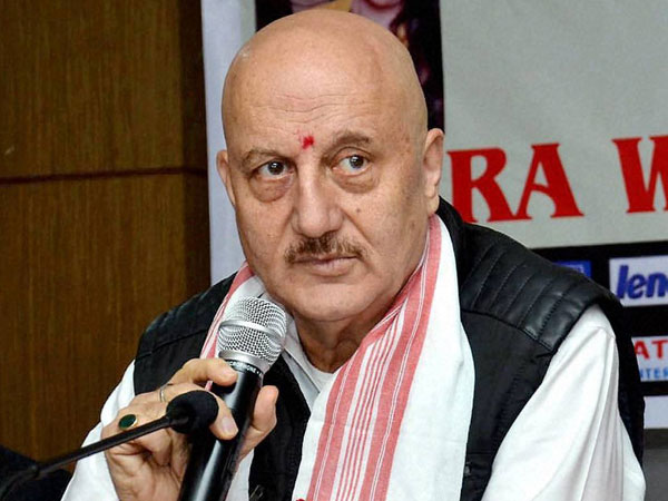 अनुपम खेर बनाए गए FTII के अध्यक्ष, गजेंद्र चौहान की लेंगे जगह अनुपम खेर बनाए गए FTII के अध्यक्ष, गजेंद्र चौहान की लेंगे जगह