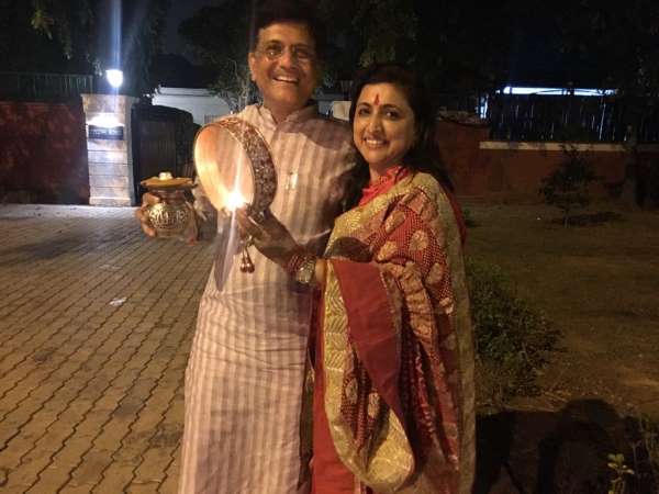पीयूष गोयल भी नहीं रहे पीछे
