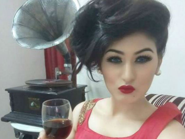 लेडी बाइकर के नाम से जानता है बांग्लादेश