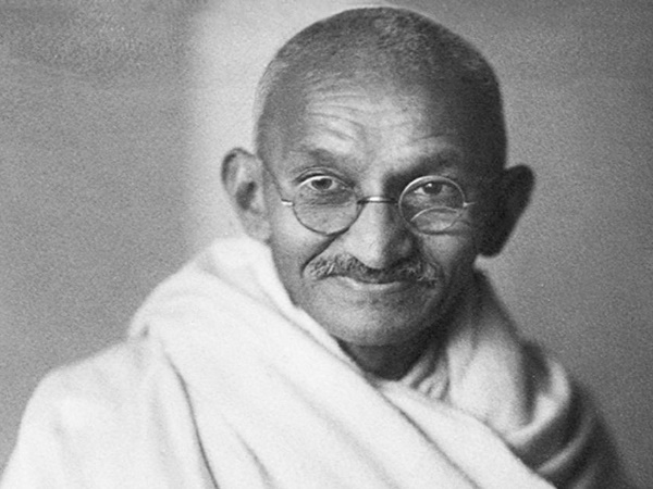 Mahatma Gandhi Mahatma Gandhi