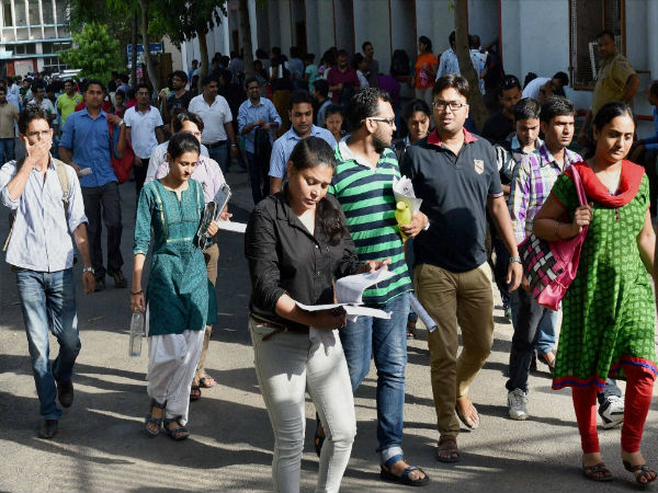पेन से लिखने की प्रैक्टिस