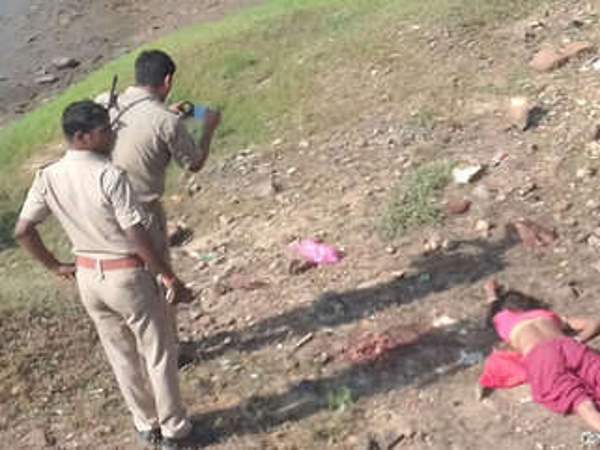 ये सब था शव के पास