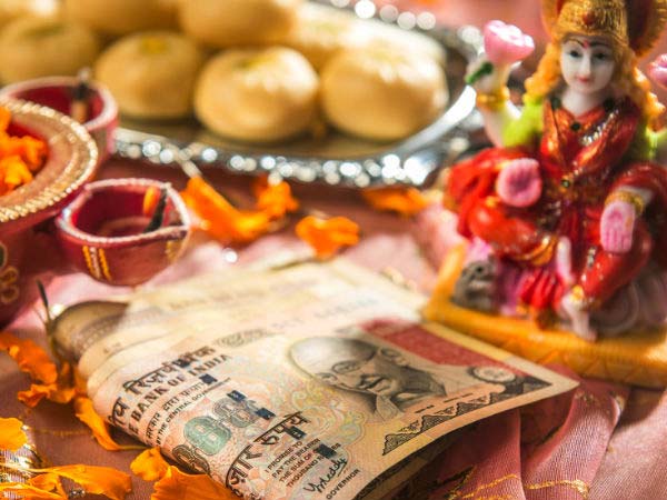 Dhanteras 2017: गलती से भी आज ना खरीदें ये 4 चीजें Dhanteras 2017: गलती से भी आज ना खरीदें ये 4 चीजें