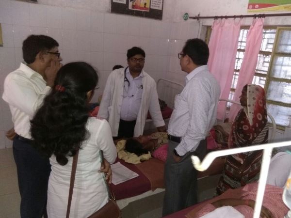 आश्रम पद्धति विद्यालय की 23 छात्राओं की हालत स्थिर