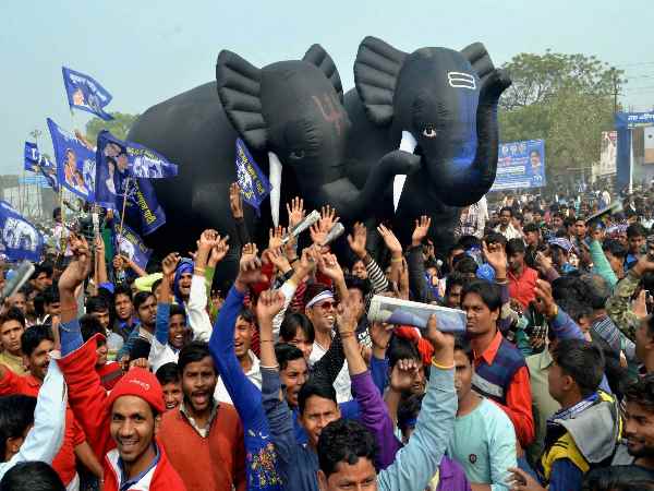 12 से बढ़कर 16 हुए नगर निगम