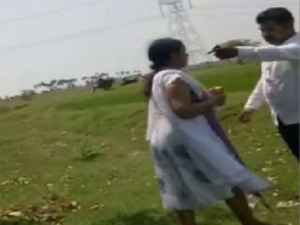 'बच्चों और महिलाओं के लिए है माहौल खराब'