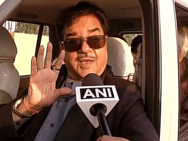 'मेरा अवलोकन और फीडबैक पार्टी के आत्मनिरीक्षण के लिए'