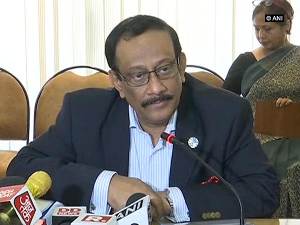 रोहिंग्याओं को लेकर बांग्लादेश के अधिकारी ने दिया बड़ा बयान रोहिंग्याओं को लेकर बांग्लादेश के अधिकारी ने दिया बड़ा बयान