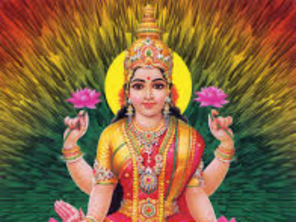 धरती पर विचरण करती है