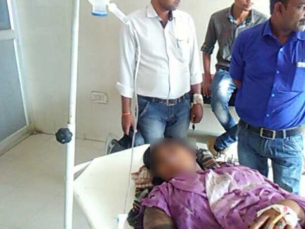 केरोसिन का डब्बा लेकर आया प्रेमी