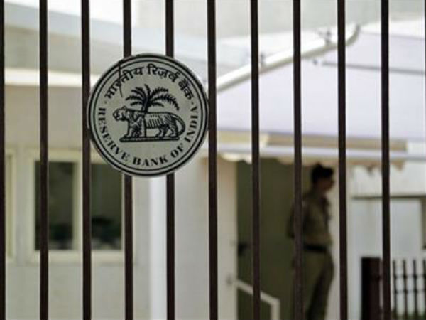 Rs 17,000 Cr Deposited And Withdrawn By 35,000 Companies Post Demonetisation Rs 17,000 Cr Deposited And Withdrawn By 35,000 Companies Post Demonetisation