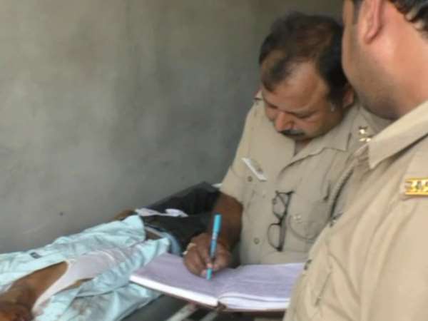Uncle and nephew killed on rail track in Hapur Uncle and nephew killed on rail track in Hapur