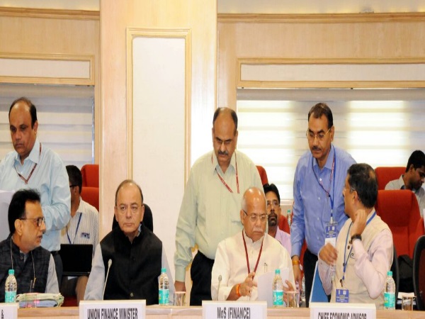 छोटे कारोबारियों को दिवाली तोहफा, हर महीने नहीं भरना होगा GSTरिटर्न, डेढ़ करोड़ तक टर्नओवर पर राहत छोटे कारोबारियों को दिवाली तोहफा, हर महीने नहीं भरना होगा GSTरिटर्न, डेढ़ करोड़ तक टर्नओवर पर राहत