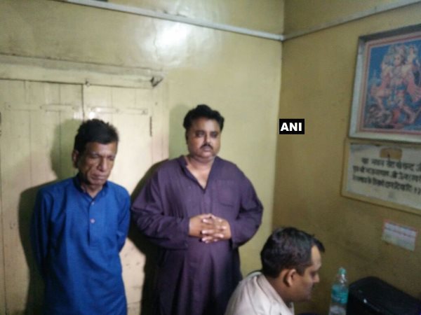 Madhya Pradesh: two businessmen arrested in bhopal for Hawala transactions in bhopal seized Rs 80 lakh Madhya Pradesh: two businessmen arrested in bhopal for Hawala transactions in bhopal seized Rs 80 lakh