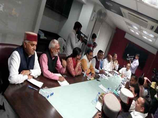 हिमाचल चुनाव EXCLUSIVE: भाजपा ने गुपचुप चंडीगढ़ में की बैठक, तय कर दिए नाम हिमाचल चुनाव EXCLUSIVE: भाजपा ने गुपचुप चंडीगढ़ में की बैठक, तय कर दिए नाम