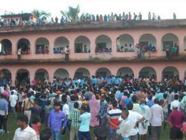 Village of Bihar shouting from 'Pakistan Murdabad' Village of Bihar shouting from 'Pakistan Murdabad'