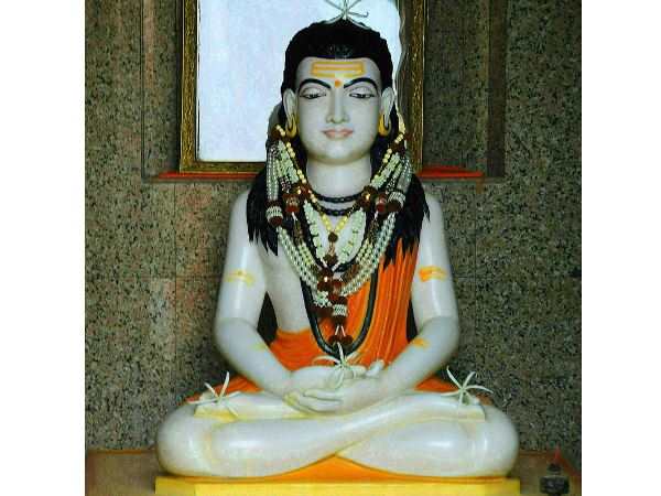 गुरु गोरक्षनाथ कौन हैं, गोरखधंधा शब्द सर्वथा अनुचित क्यों है गुरु गोरक्षनाथ कौन हैं, गोरखधंधा शब्द सर्वथा अनुचित क्यों है