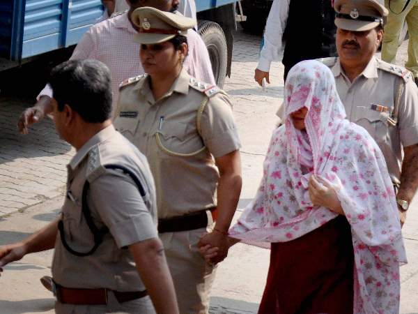 Honeypreet confess panchkula violence was pre planned ram rahim also involved Honeypreet confess panchkula violence was pre planned ram rahim also involved