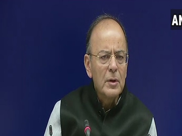 छोटे कारोबारियों को दिवाली तोहफा, हर महीने नहीं भरना होगा GST रिटर्न, गहनों पर GST अधिसूचना रद्द छोटे कारोबारियों को दिवाली तोहफा, हर महीने नहीं भरना होगा GST रिटर्न, गहनों पर GST अधिसूचना रद्द