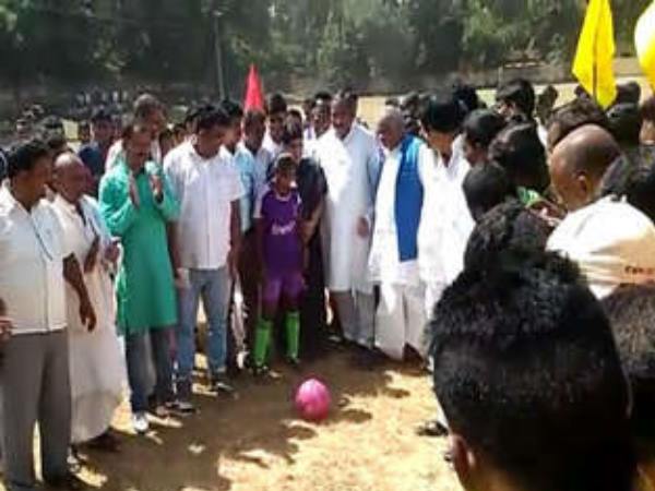 Bihar JDU Minister Shravan Kumar fall during a football kick Bihar JDU Minister Shravan Kumar fall during a football kick