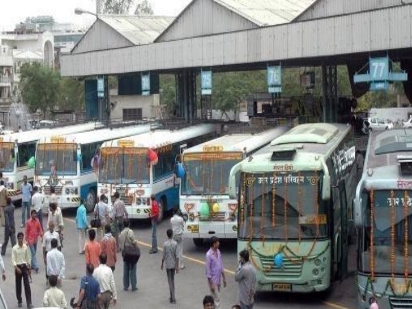 दिल्ली: बस अड्डों पर हार्न बजाने पर 500 का जुर्माना, ध्वनि प्रदूषण पर लगाम दिल्ली: बस अड्डों पर हार्न बजाने पर 500 का जुर्माना, ध्वनि प्रदूषण पर लगाम