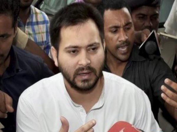 Lalu's Daughter been troubled by CBI, Tejaswi have to counter Lalu's Daughter been troubled by CBI, Tejaswi have to counter
