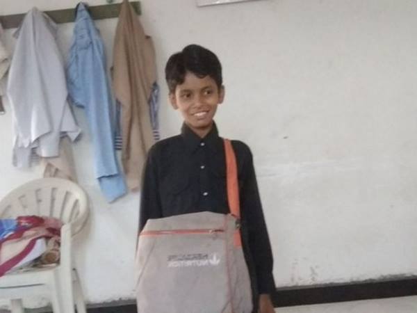 6वीं में पढ़ने वाले छात्र की पत्थर मारकर हत्या, सुनसान जगह पर मिली लाश 6वीं में पढ़ने वाले छात्र की पत्थर मारकर हत्या, सुनसान जगह पर मिली लाश