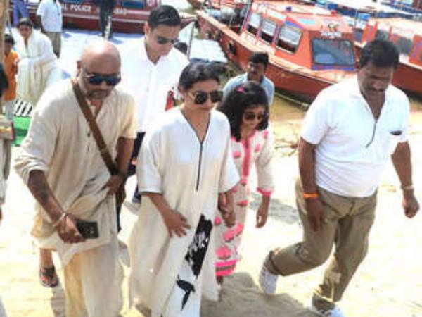 Bollywood Actress Rani Mukherjee in Allahabad, See Pictures Bollywood Actress Rani Mukherjee in Allahabad, See Pictures