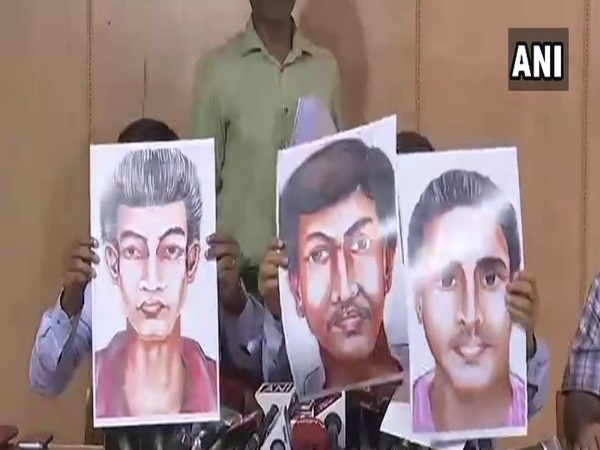 गौरी लंकेश मर्डर: पुलिस के हाथ खाली, तीन आरोपियों के स्केच और वीडियो जारी गौरी लंकेश मर्डर: पुलिस के हाथ खाली, तीन आरोपियों के स्केच और वीडियो जारी