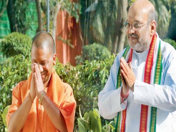 Smriti Irani on Rahul at Amethi today before Amit Shah and Yogi Smriti Irani on Rahul at Amethi today before Amit Shah and Yogi