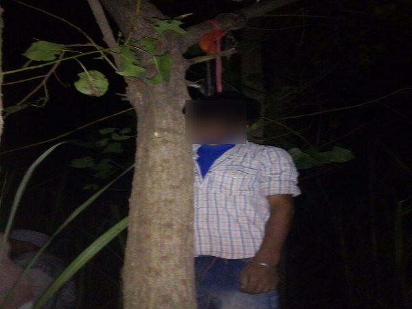 husband wife dead body found in jungle Bareilly husband wife dead body found in jungle Bareilly