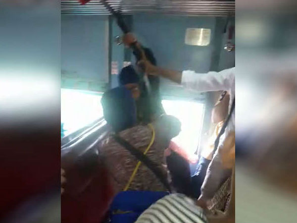 Man used sword to get seat in Nanded Express Train Man used sword to get seat in Nanded Express Train