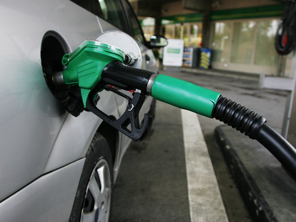 54000 petrol pumps across India to go on strike on 13th October 54000 petrol pumps across India to go on strike on 13th October