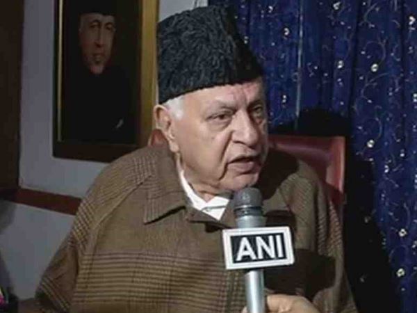 अब्दुल्ला पर ये मुकदमा उनके पाक के कब्जे वाले कश्मीर को पाकिस्तान का हिस्सा बताने वाले हाल ही में दिए बयान के आधार पर हुआ है। अब्दुल्ला पर ये मुकदमा उनके पाक के कब्जे वाले कश्मीर को पाकिस्तान का हिस्सा बताने वाले हाल ही में दिए बयान के आधार पर हुआ है।