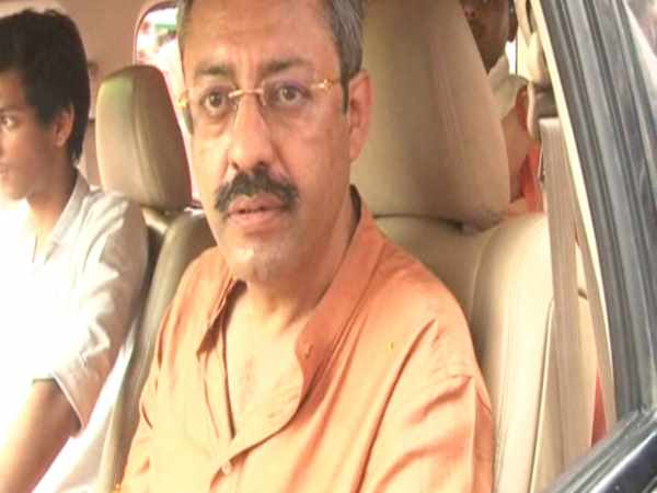 जमकर हुआ स्वागत