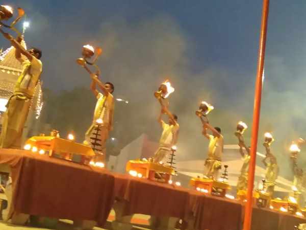 भाजपा के कई दिग्गज नेता भी भाग लेने आए
