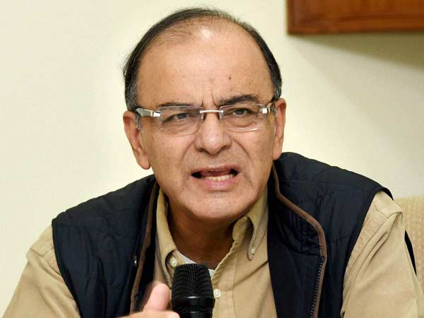 दिल्ली में बोल रहे थे वित्तमंत्री