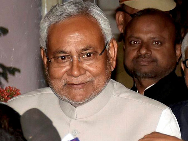लालू- मुलायम ने परिवारवाद को बढ़ाया