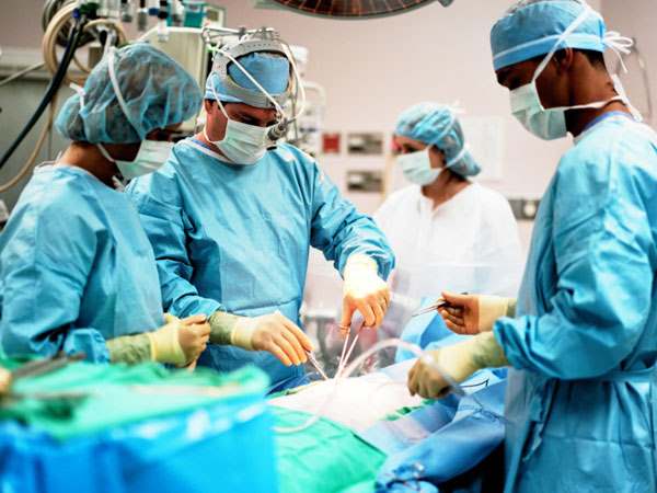 कर्नाटक के सभी निजी अस्पताल शुक्रवार को रहेंगे बंद, सरकारी बिल के विरोध में हो रही है ये हड़ताल कर्नाटक के सभी निजी अस्पताल शुक्रवार को रहेंगे बंद, सरकारी बिल के विरोध में हो रही है ये हड़ताल