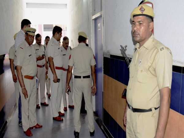 स्कूल प्रबंधन के अधिकारी भी आएंगे घेरे में!