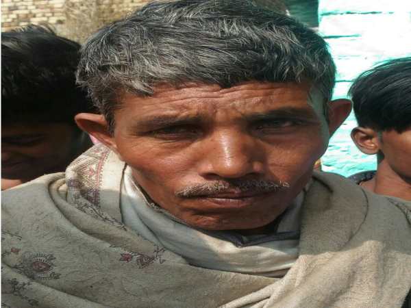 हमशक्ल के साथ रहने लगी पत्नी