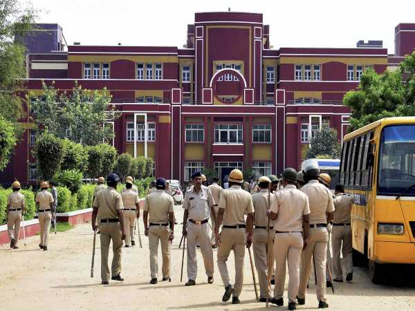 फरीदाबाद स्थित सुधार गृह भेजा गया