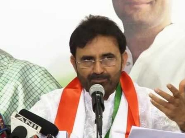 'हार्दिक के अंदर सरदार का DNA'