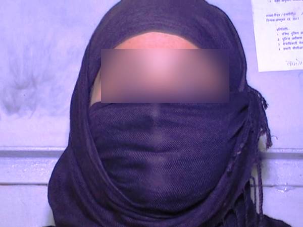 'कस्टमर को खुश करने को कहते थे'