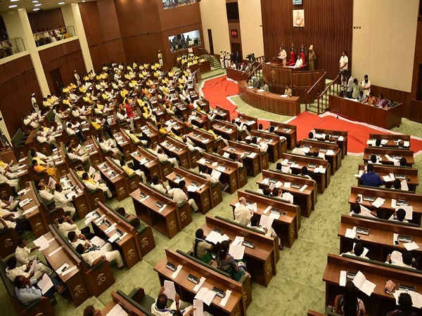 पहले भी नहीं चला था सदन