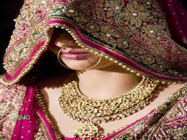 सहेलियों के मजाक पर भड़का दूल्हा