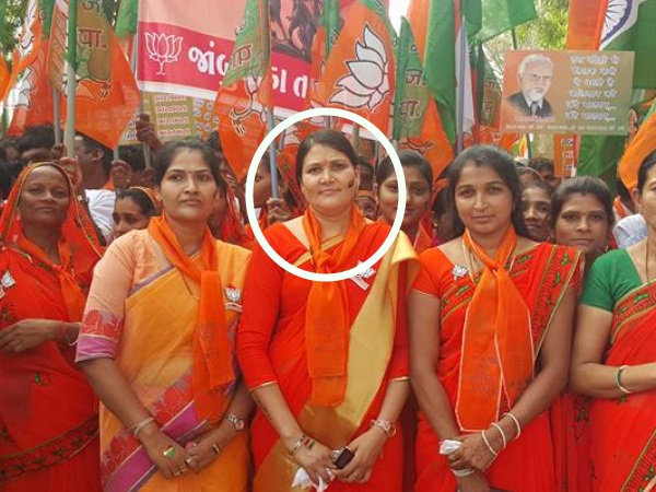 पत्नी की मौत के बाद प्रभात सिंह ने रंगेश्वरी से शादी कर ली