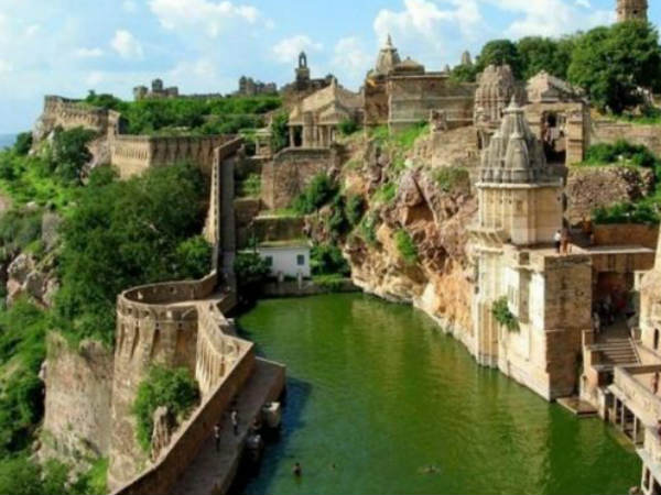 राजस्थान शिक्षा बोर्ड भी अपनी किताबों में बदलाव कर सकता है