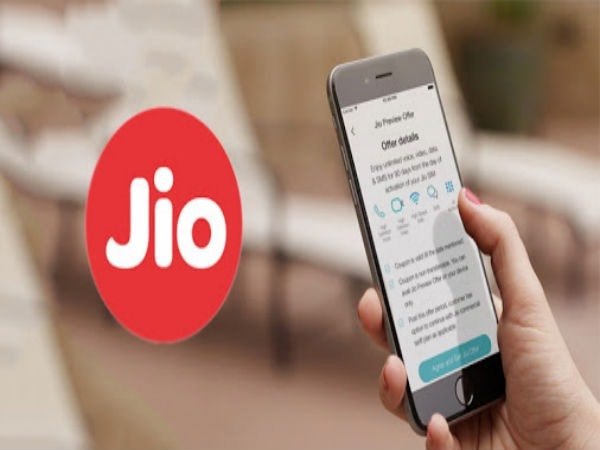 399 रुपए के रिचार्ज पर 400 का कैशबैक